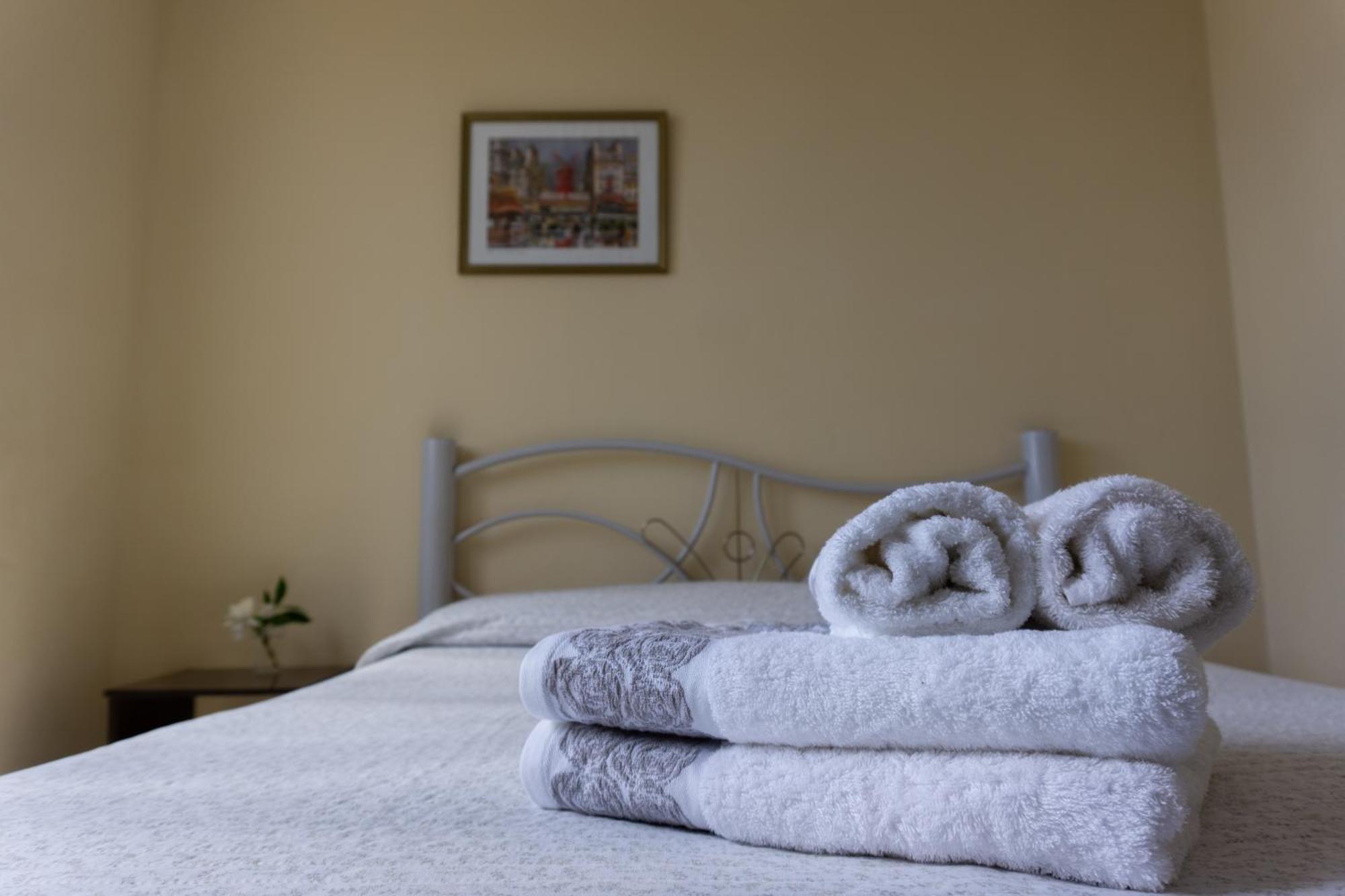 Mi Casa Es Tu Casa Apartment Мело Екстериор снимка